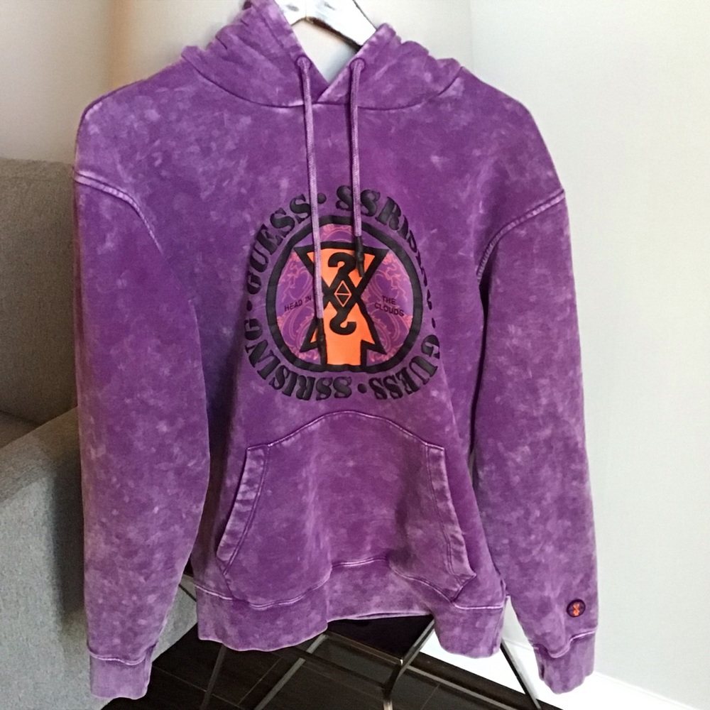 GUESS RISING Purple Medium “Head in the Clouds” Long Sleeve Pullover Hoodie